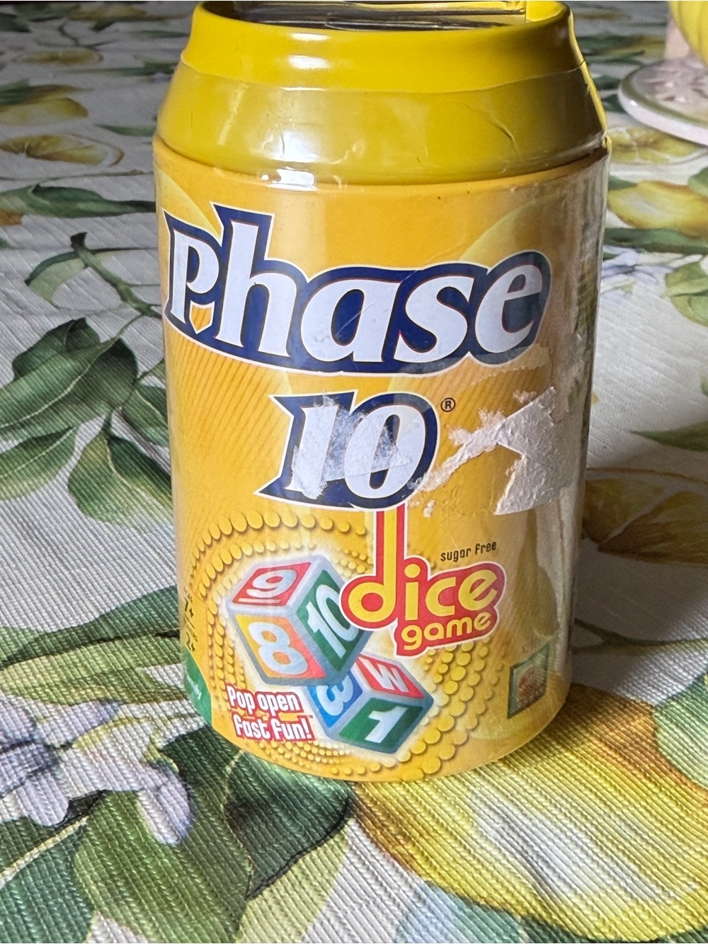 Phase 10Yellow Dice Game - 2011 edition Mattel